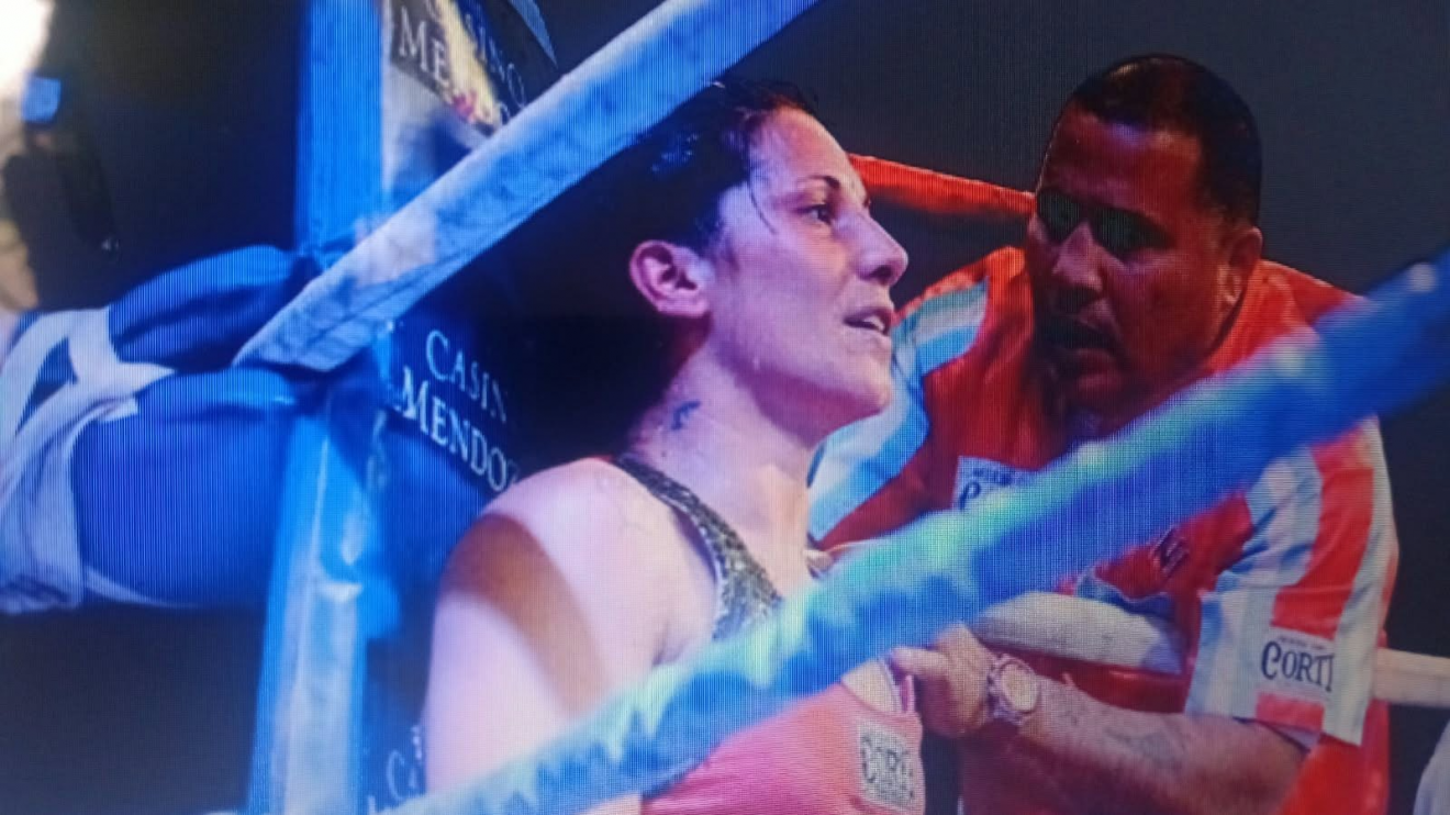 De hija a madre: la reflexión de Soledad Matthysse al recordar a su papá en el rincón del ring