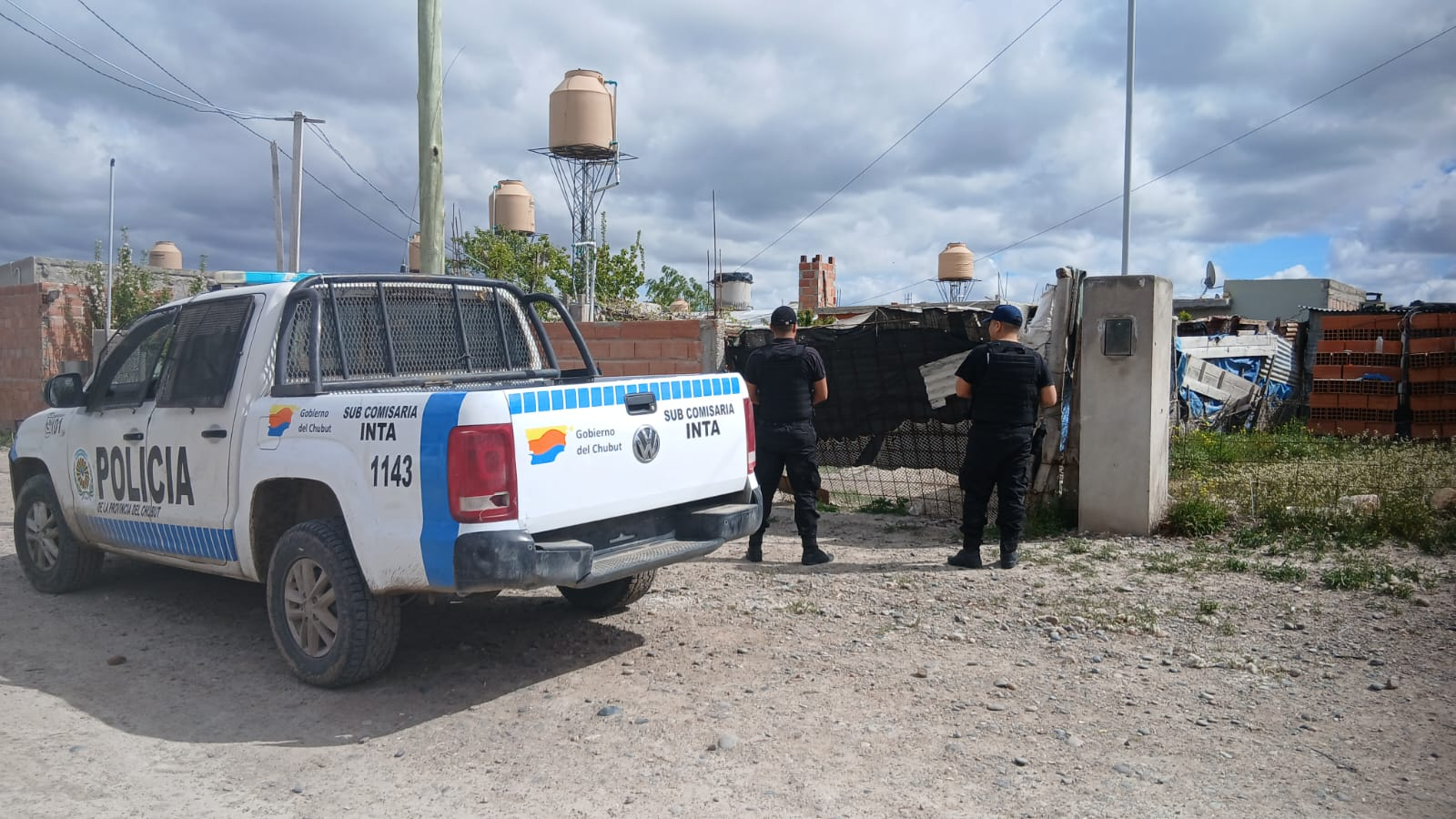 Encontraron en el barrio INTA un auto que había sido denunciado en Puerto Madryn