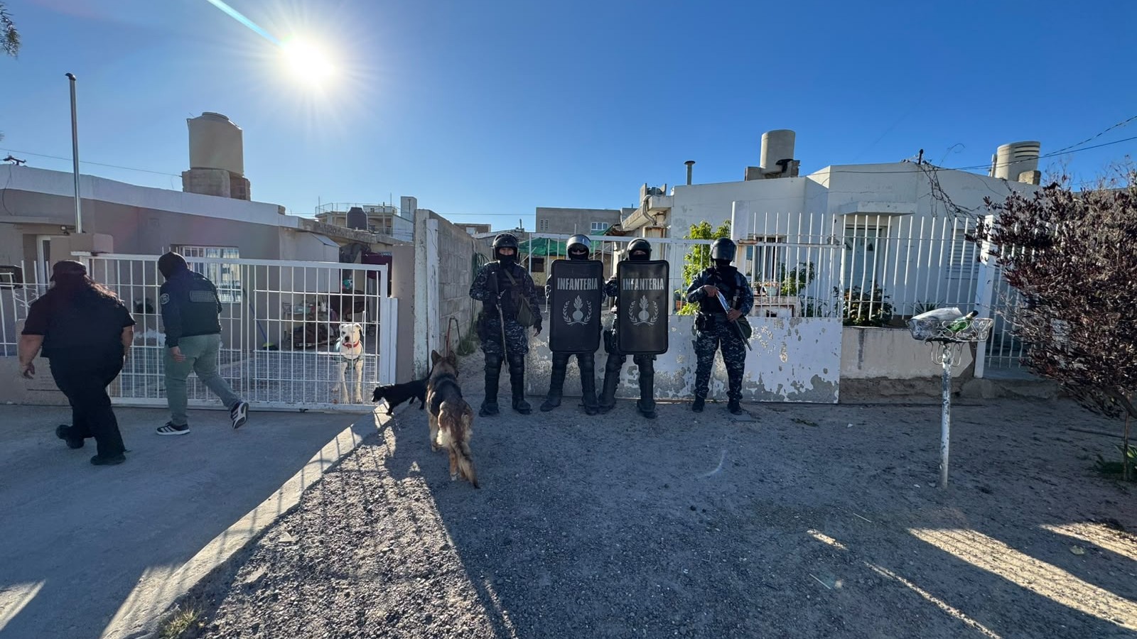Violencia extrema en Puerto Madryn: cayó el presunto autor de un salvaje apuñalamiento y la víctima sigue en terapia