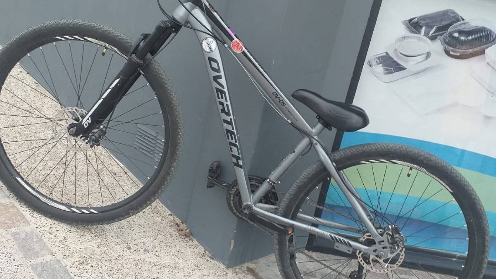 Final feliz en Madryn: recuperaron la bicicleta que le habían robado a un chico