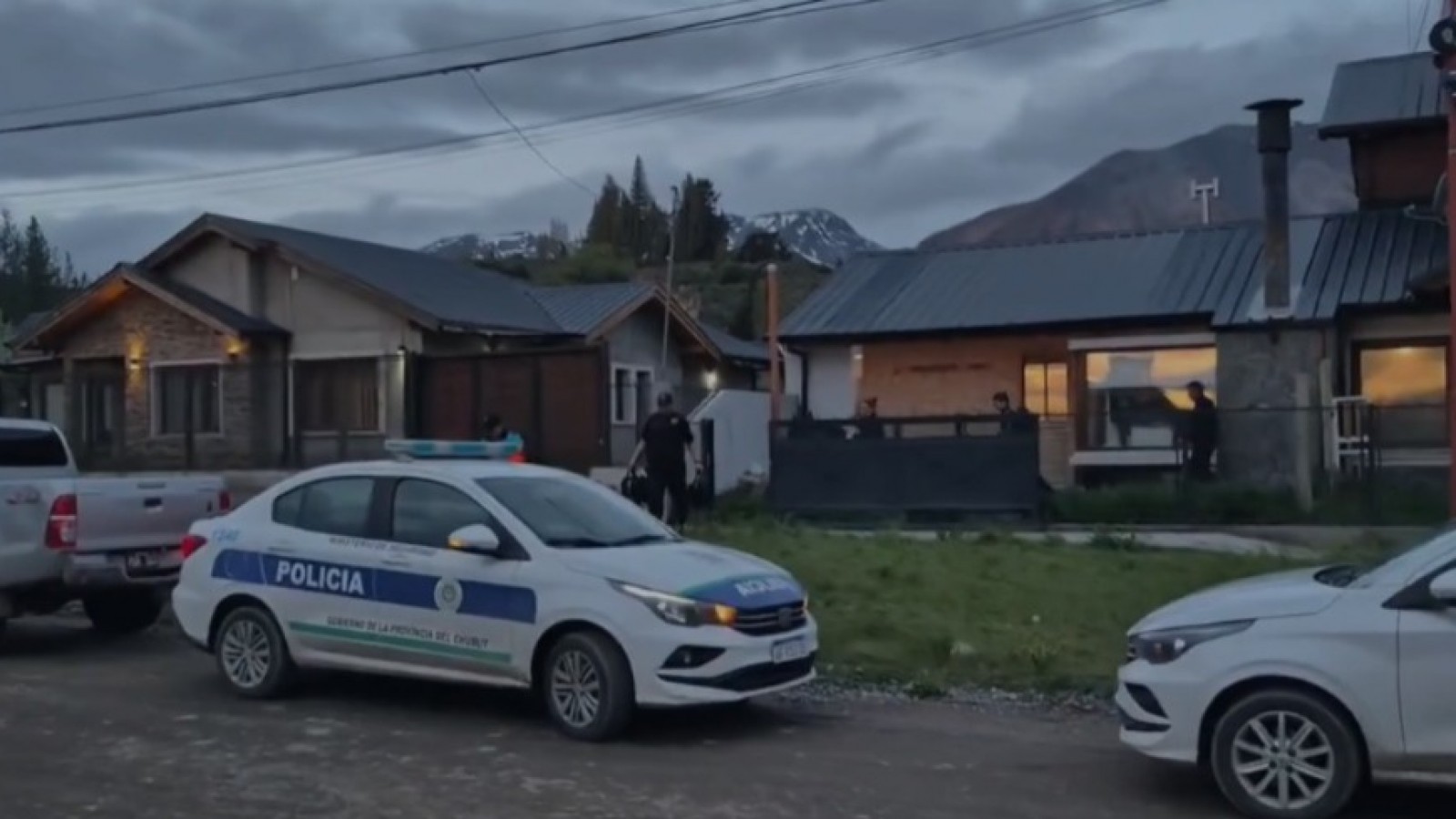 Conmoción en Chubut: denunciaron un extraño olor en una casa y terminaron rescatando a una familia