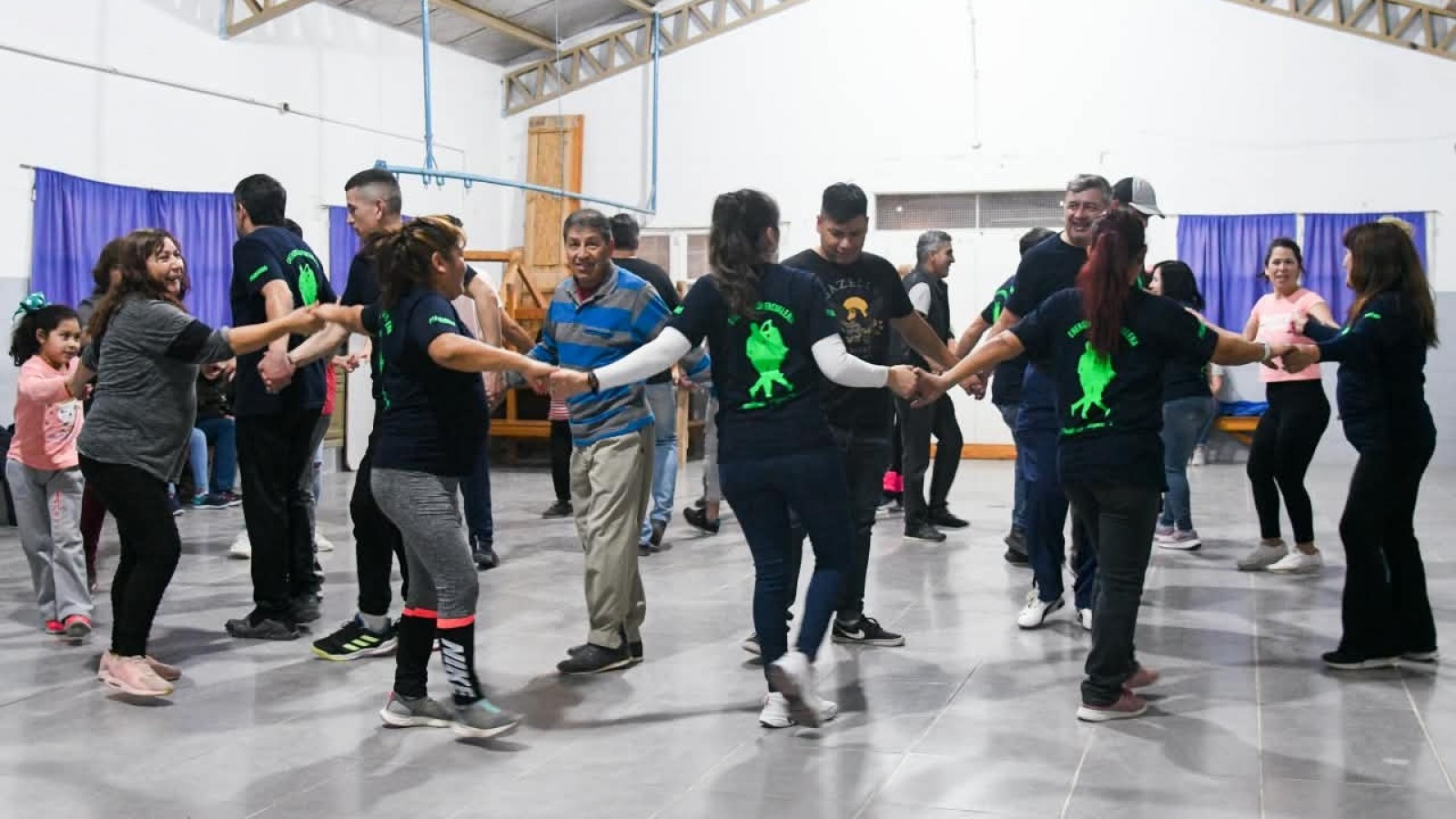 El Patinódromo será escenario de un encuentro de baile comercialero