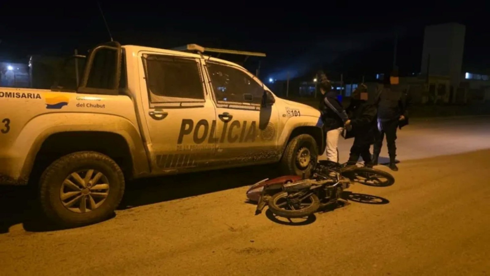 Trelew: escapó de la Policía en moto, intentó agredir a los efectivos y dio positivo de alcoholemia