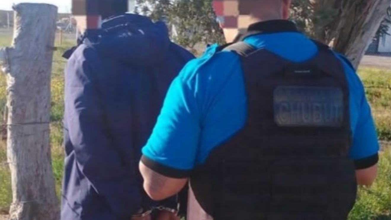 Puerto Madryn: Salió a la ruta, le robaron el camión y terminó persiguiendo al ladrón