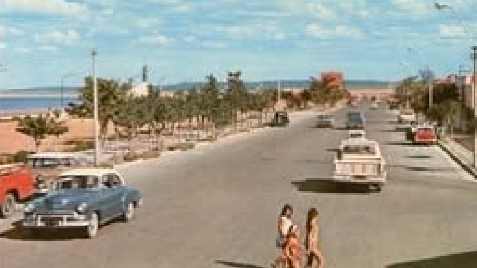 Cuando el churrero recorría la playa y los canillitas anunciaban las noticias: la Madryn que muchos extrañan